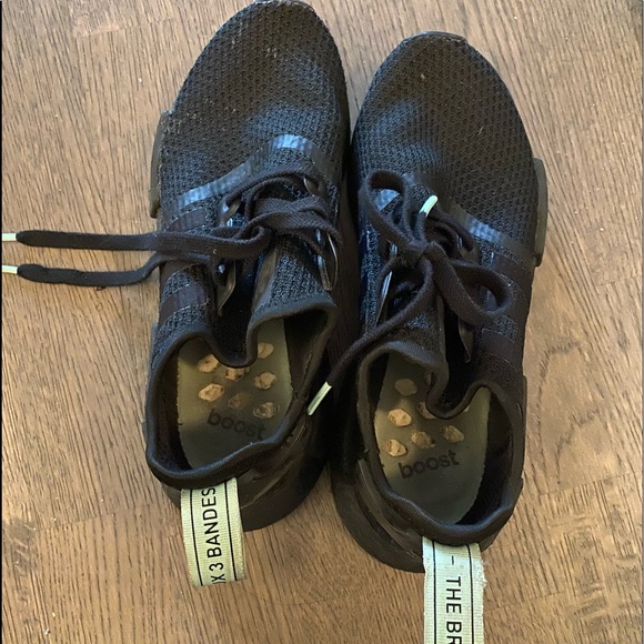 ❤️SOLD❤️ Adidas NMD R1 Mint Glow - Picture 4 of 6